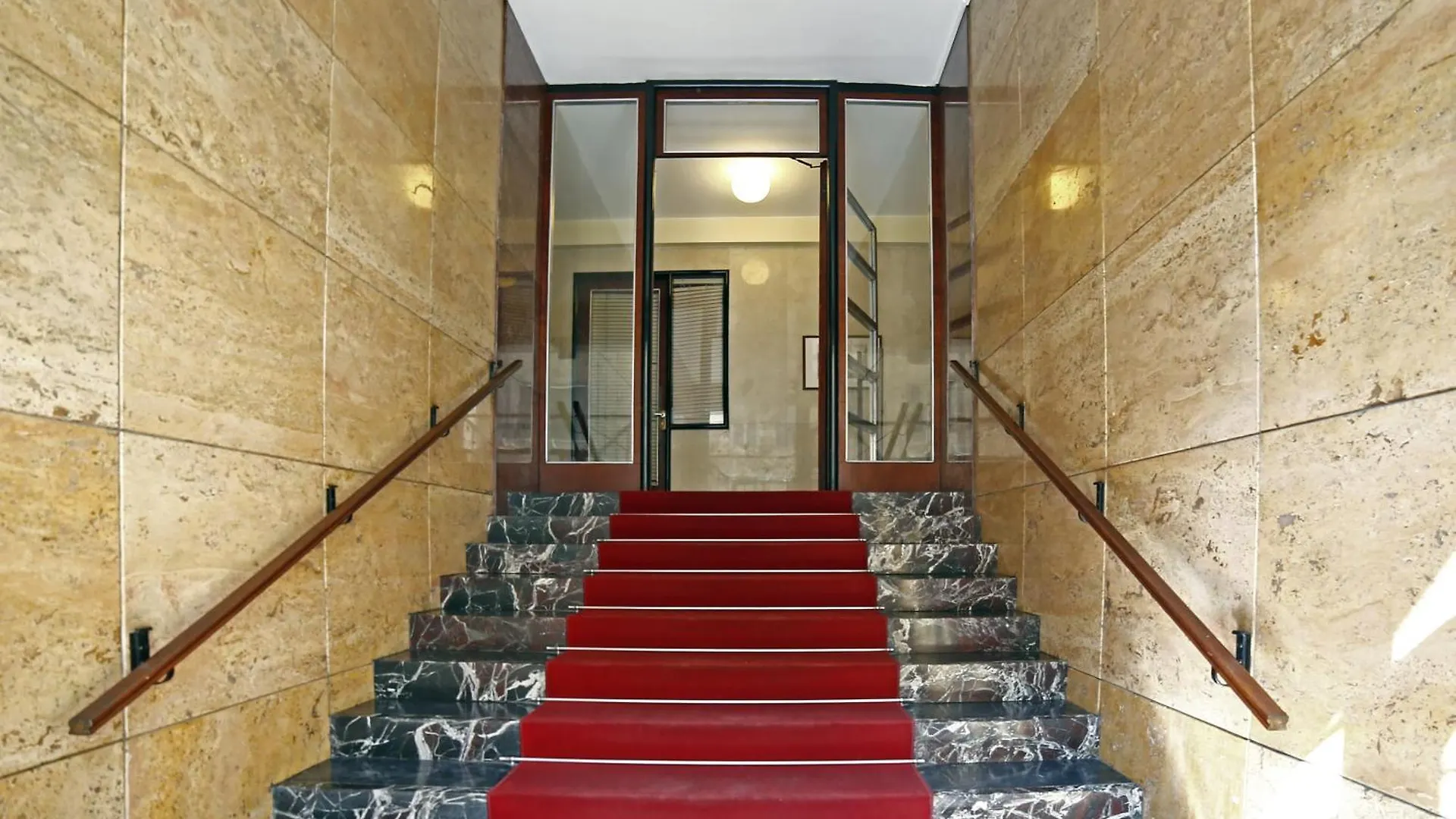 Repvblic Lux Apartment Milan Italy