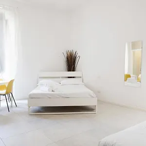 Smart Station Apartment