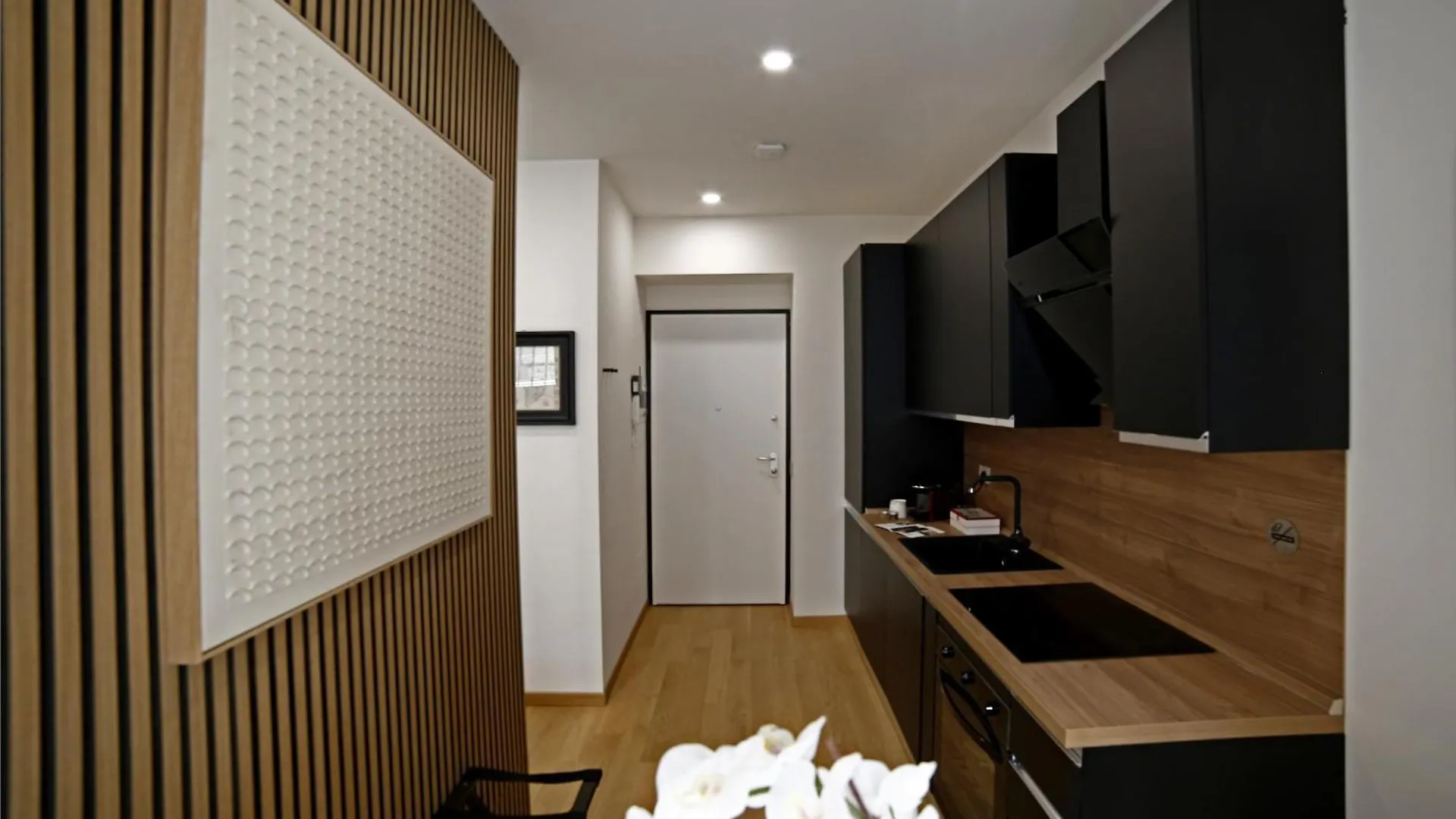 Repvblic Lux Daire Milano